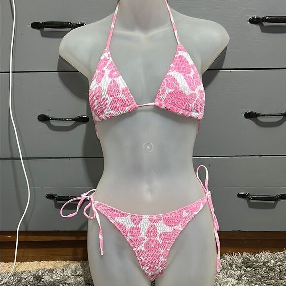 SHEIN Other - Pink Floral Bikini Set size small